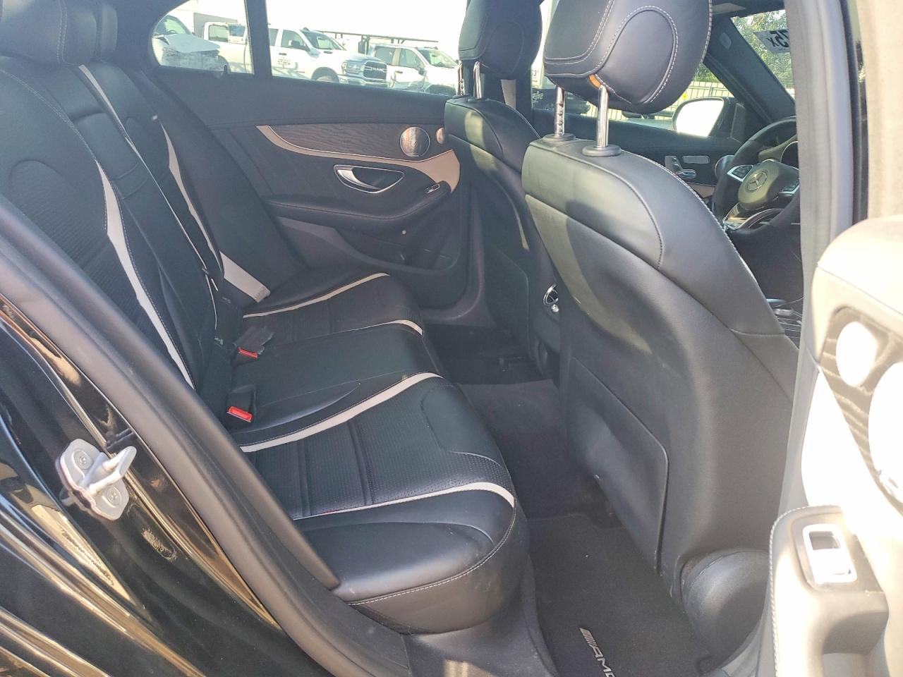 2016 MERCEDES-BENZ C-CLASS