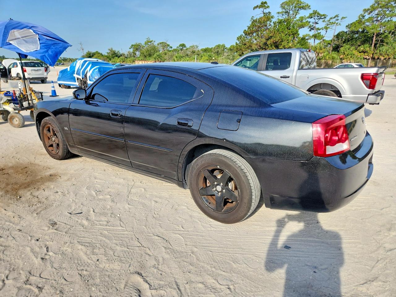 2010 DODGE CHARGER