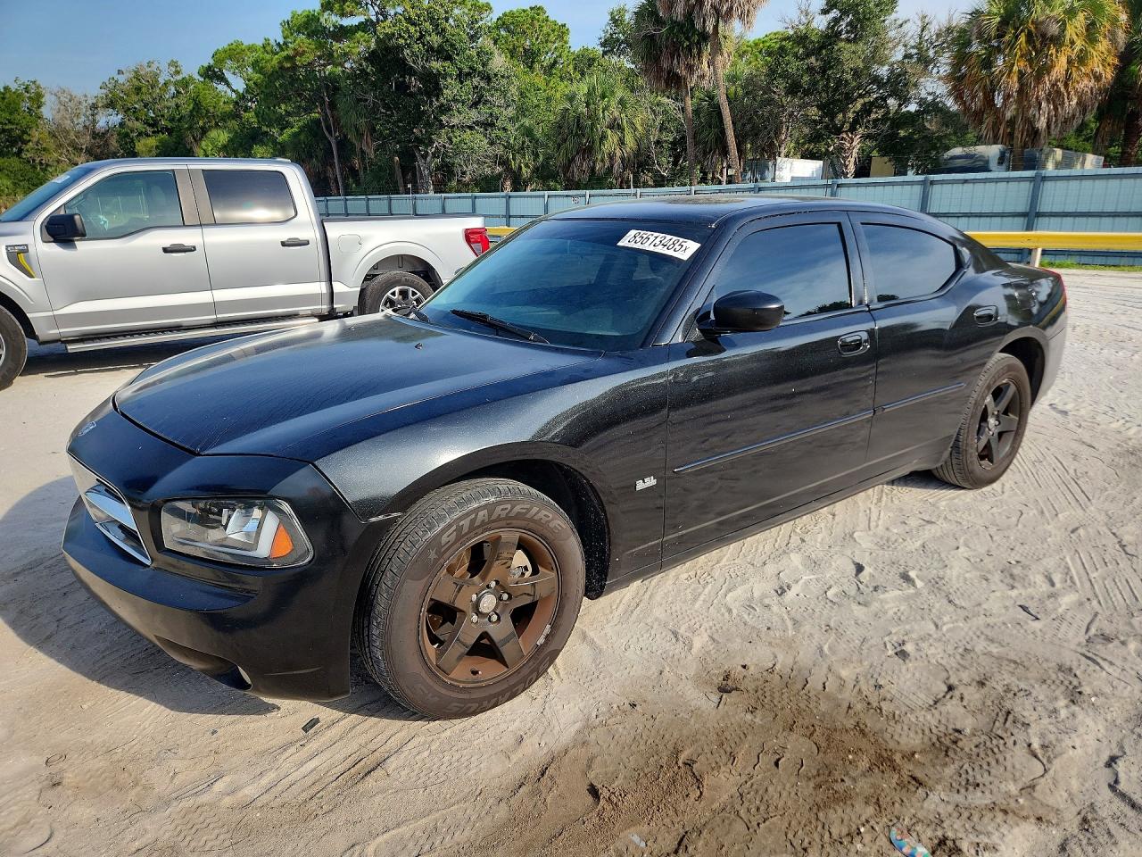 2010 DODGE CHARGER