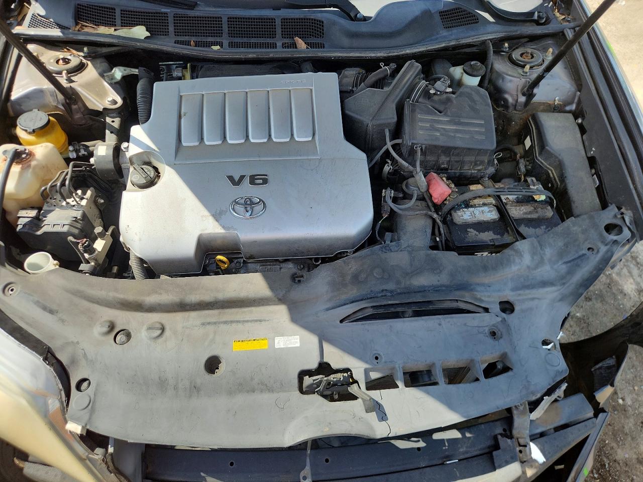 2012 TOYOTA AVALON