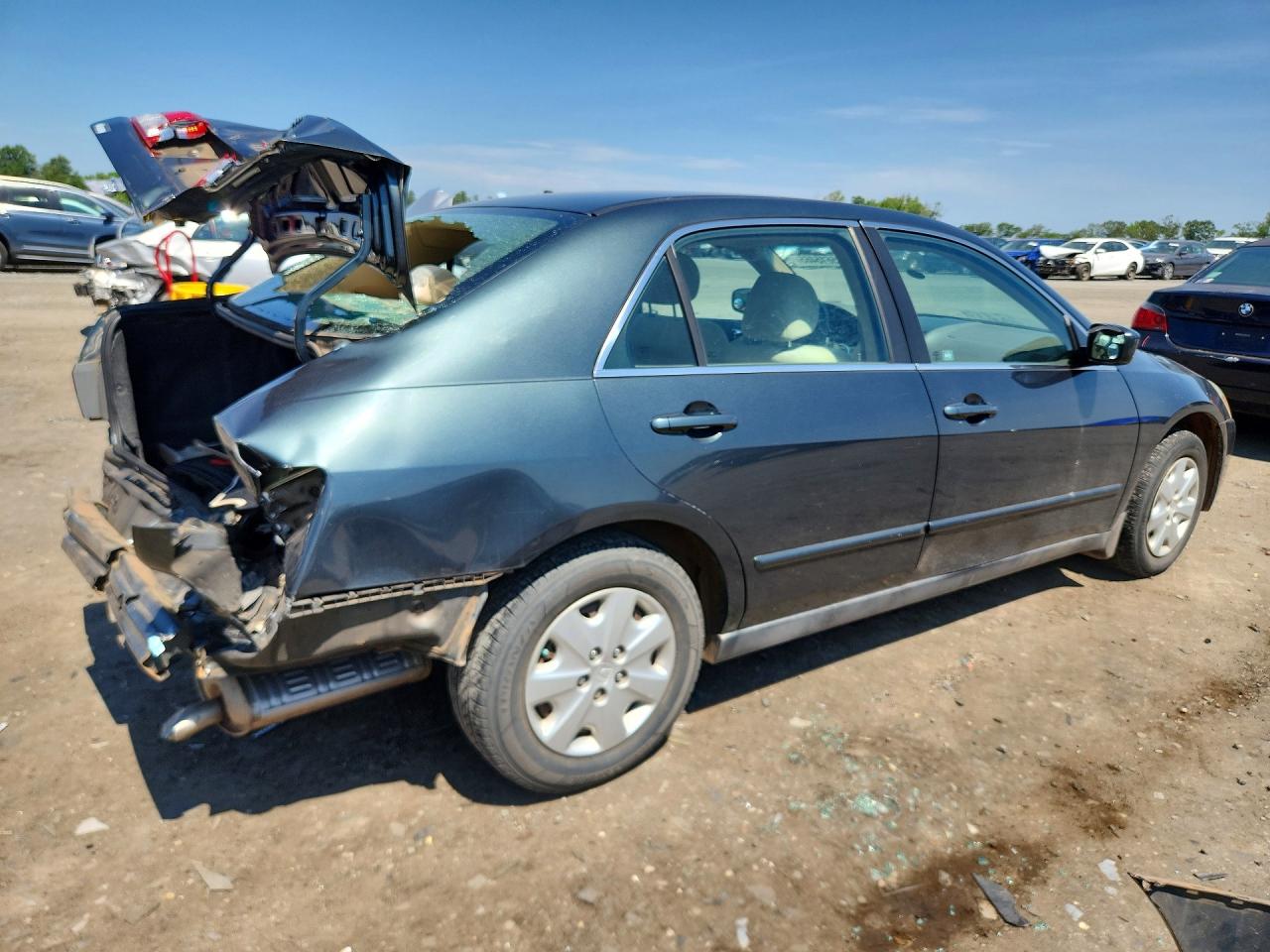 2004 HOND ACCORD
