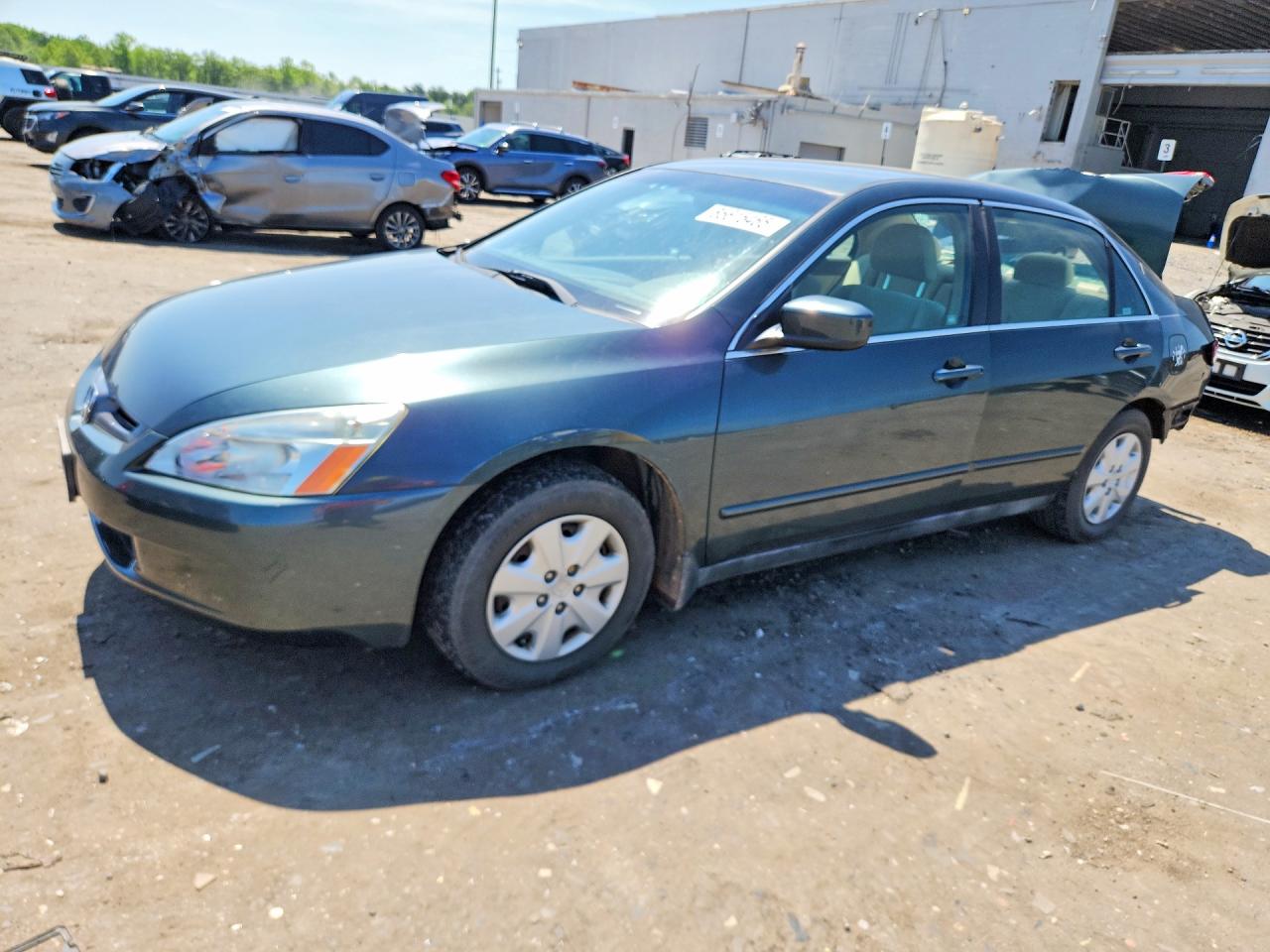 2004 HOND ACCORD