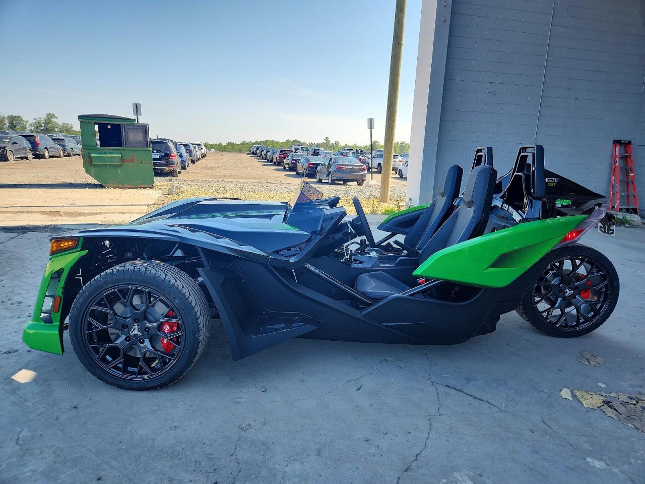 2026 POLARIS SLINGSHOT