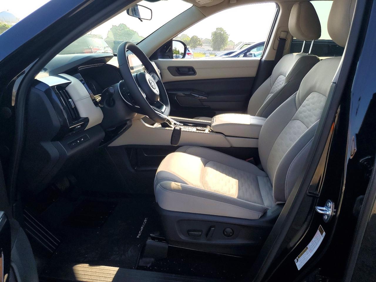 2025 NISSAN PATHFINDER