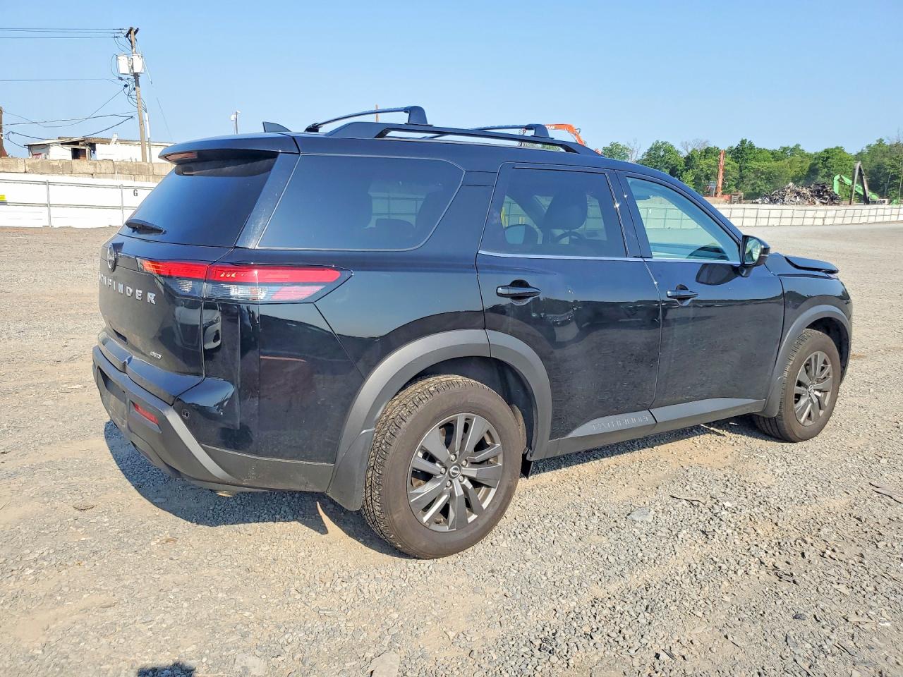 2025 NISSAN PATHFINDER