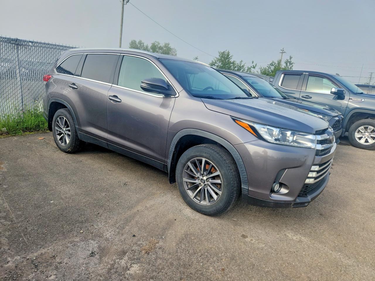 2019 TOYOTA HIGHLANDER