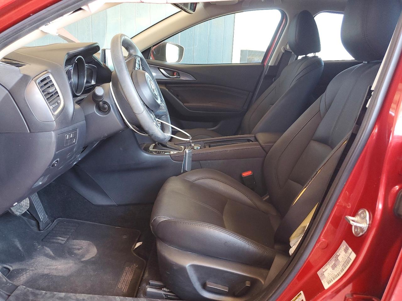 2018 MAZDA 3