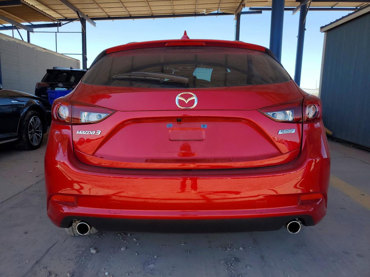 2018 MAZDA 3