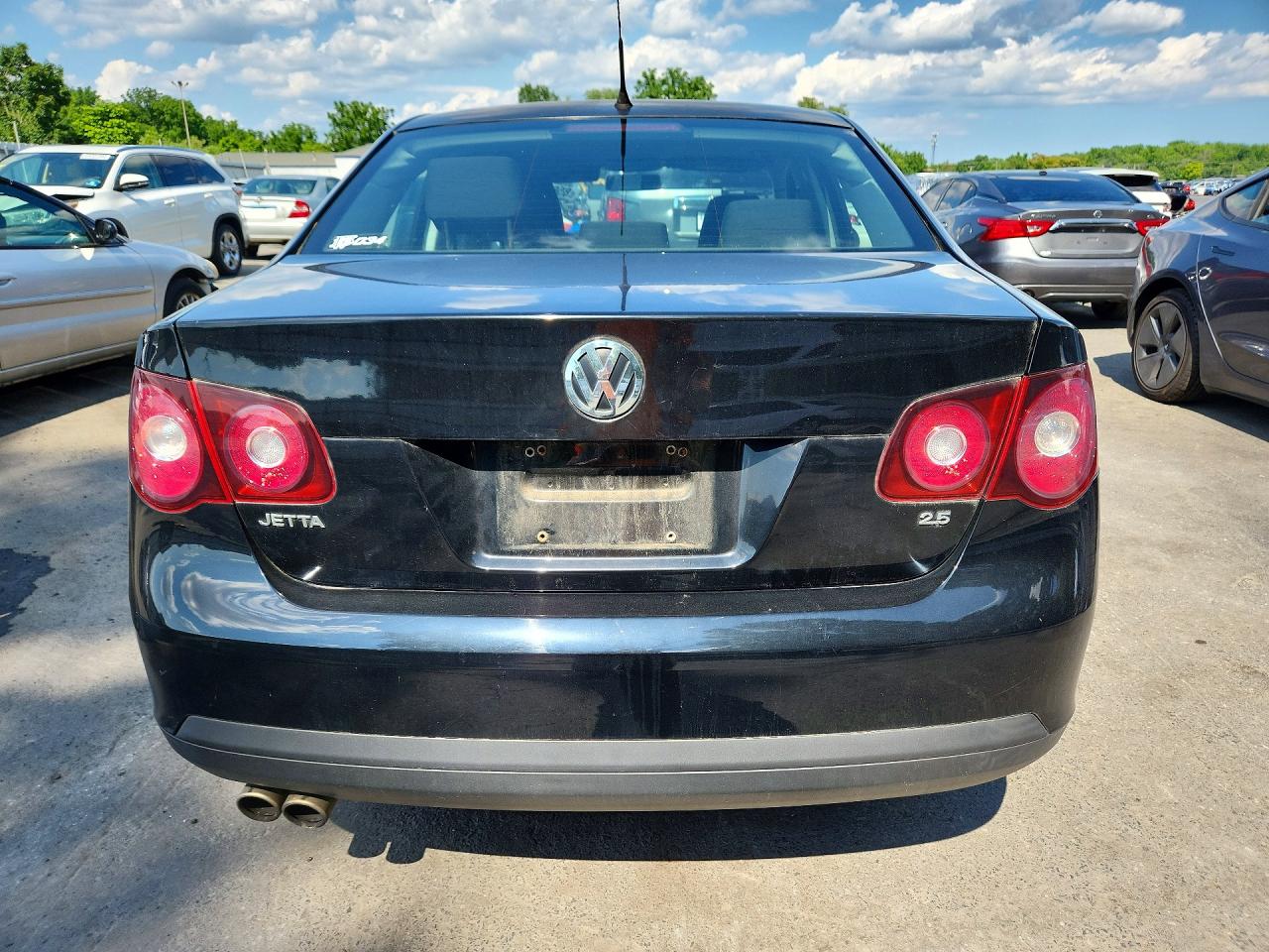 2010 VOLKSWAGEN JETTA