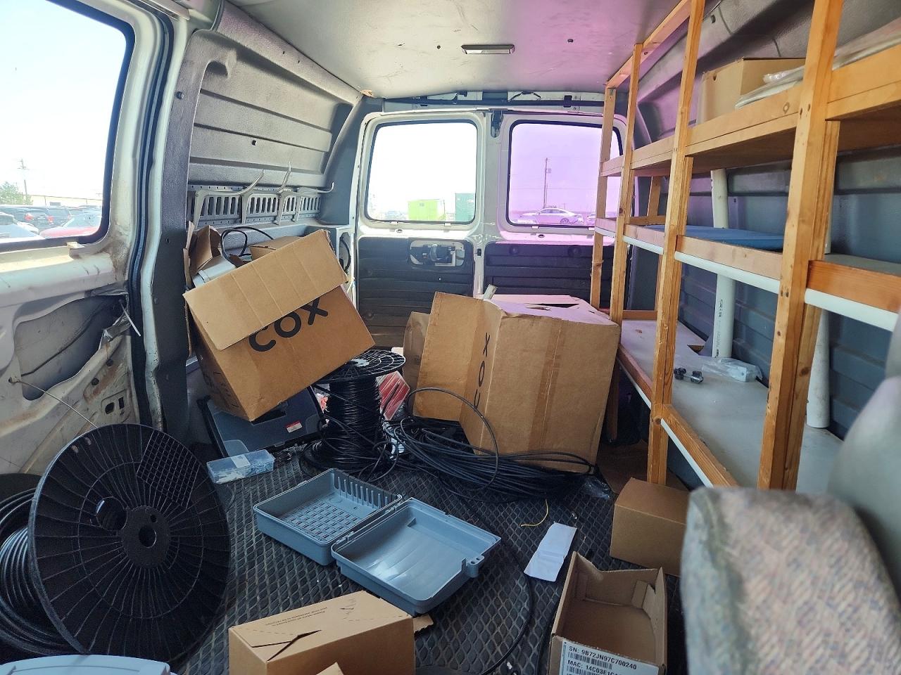 2000 CHEVROLET EXPRESS