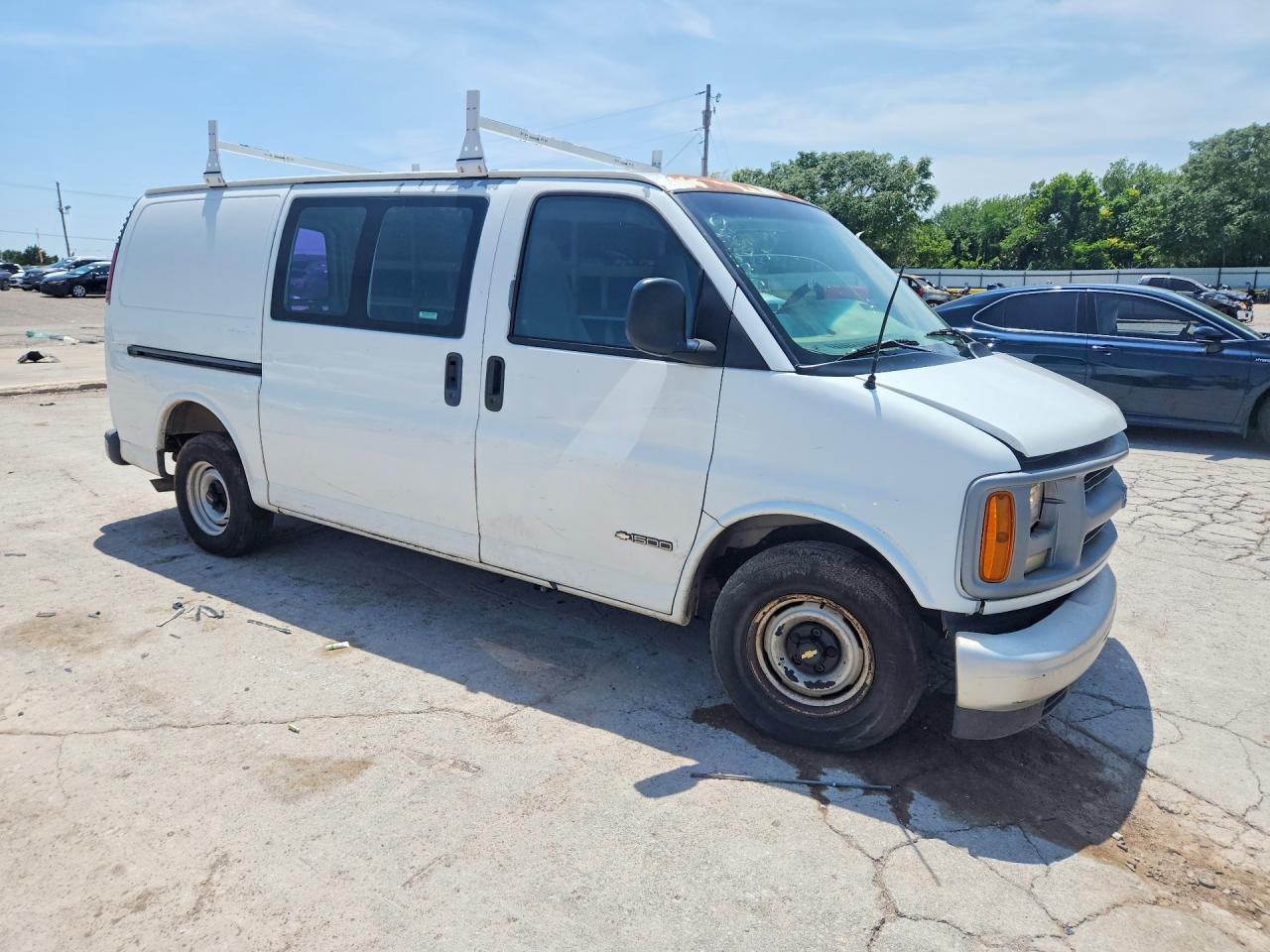 2000 CHEVROLET EXPRESS