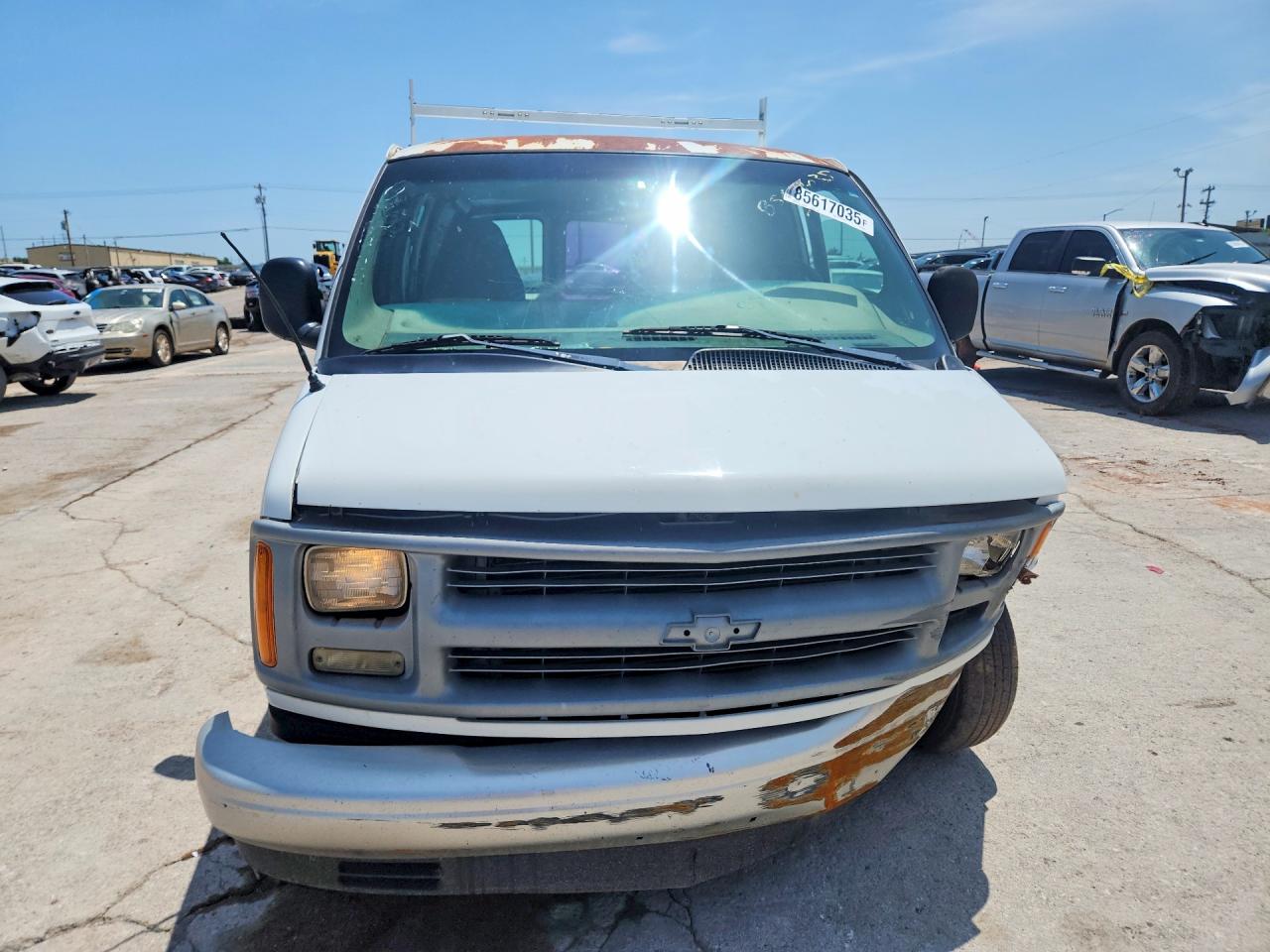 2000 CHEVROLET EXPRESS