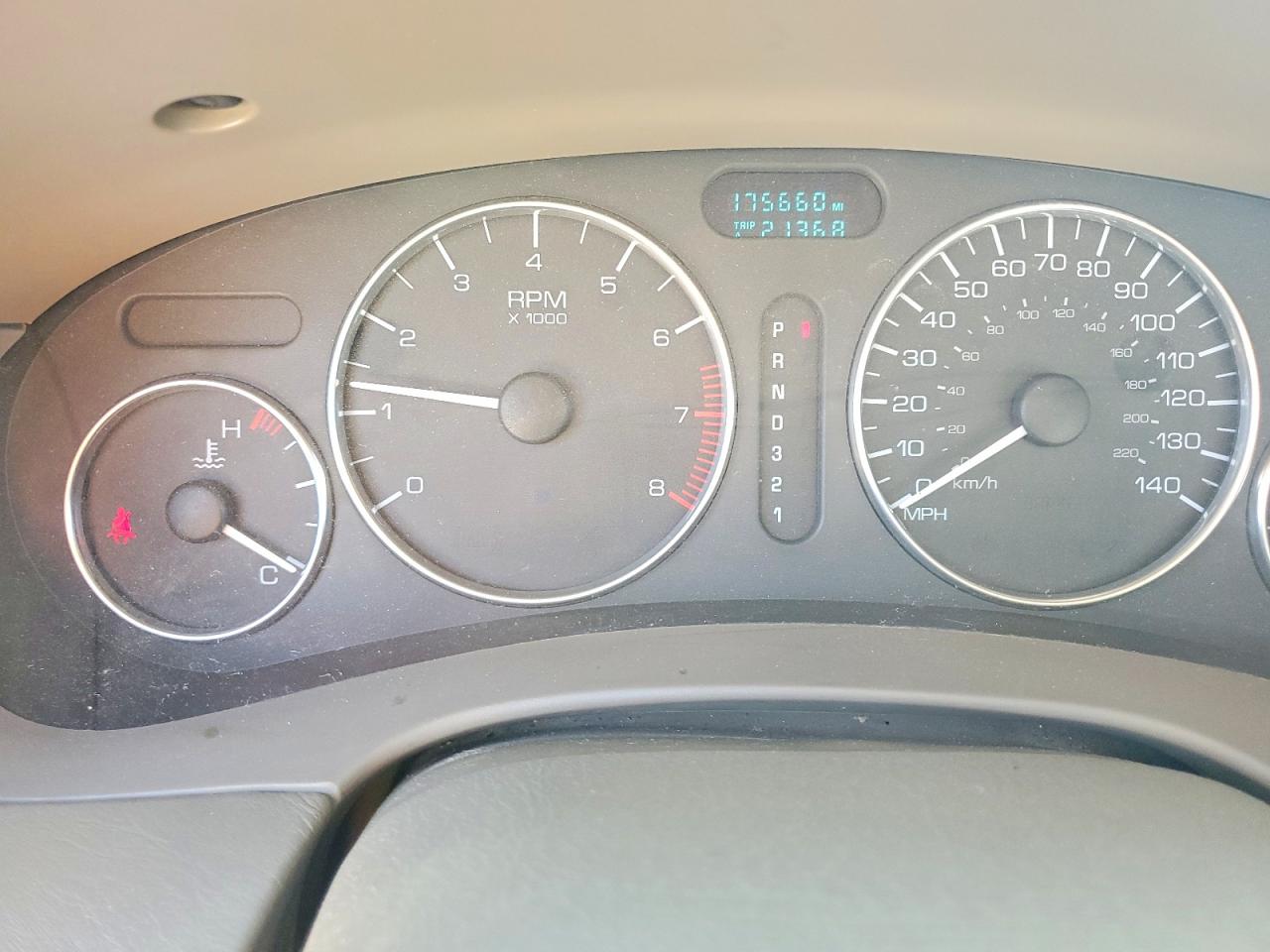 2001 OLDSMOBILE AURORA