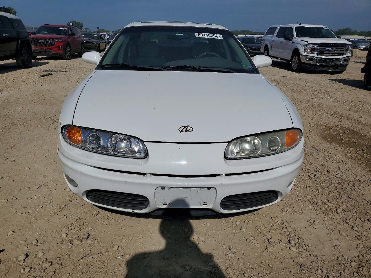 2001 OLDSMOBILE AURORA