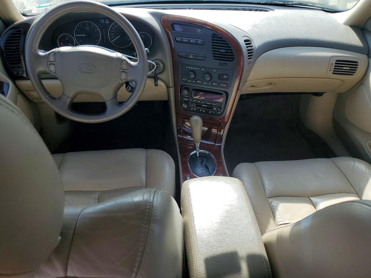 2001 OLDSMOBILE AURORA