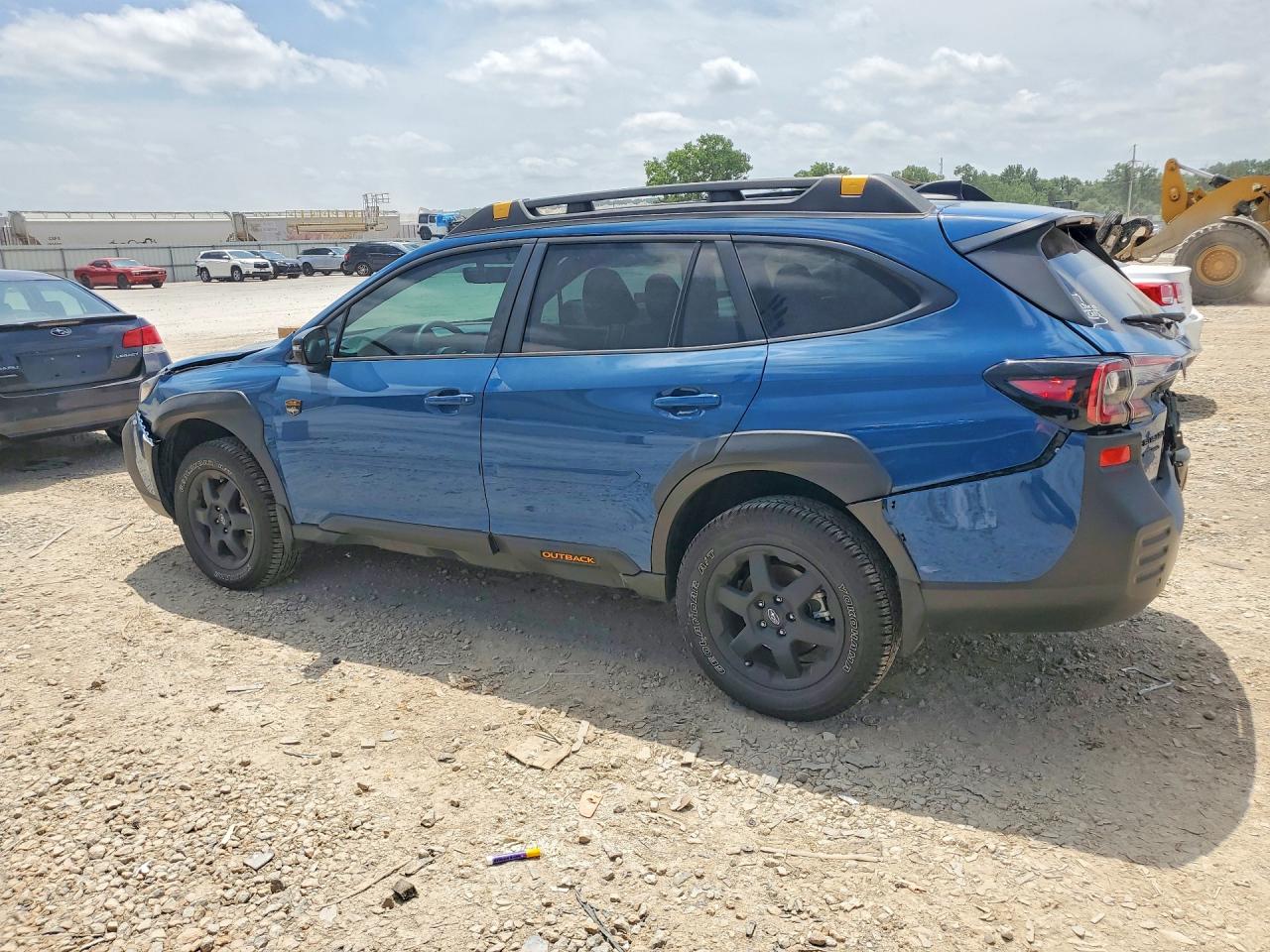2025 SUBARU OUTBACK