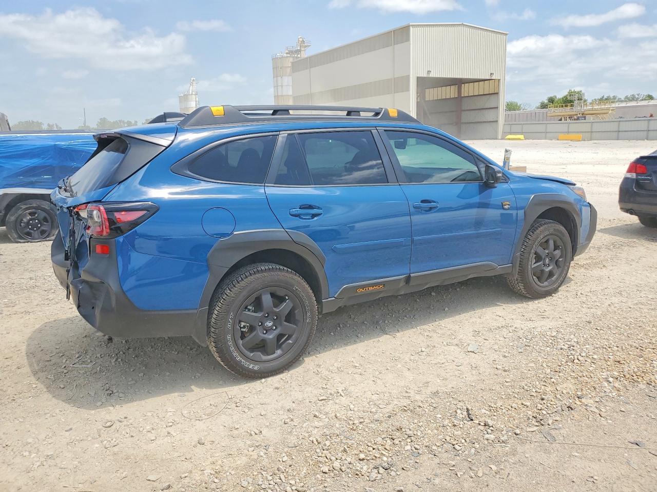 2025 SUBARU OUTBACK