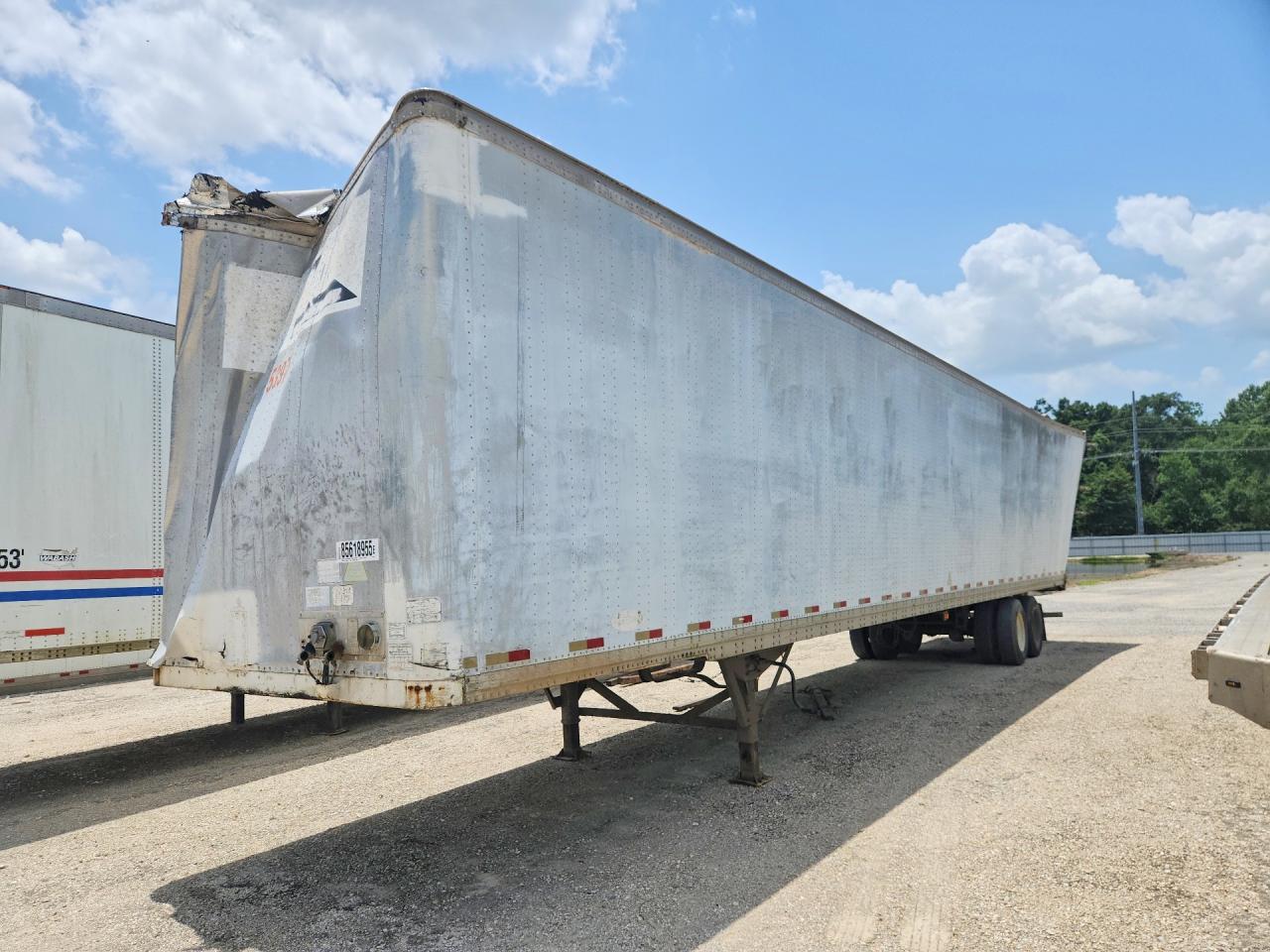 1999 STRICK TRAILER
