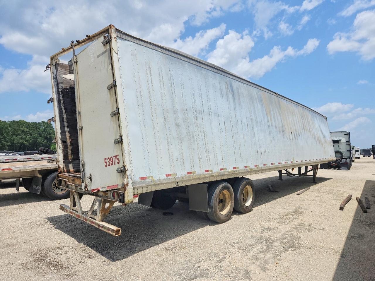 1999 STRICK TRAILER