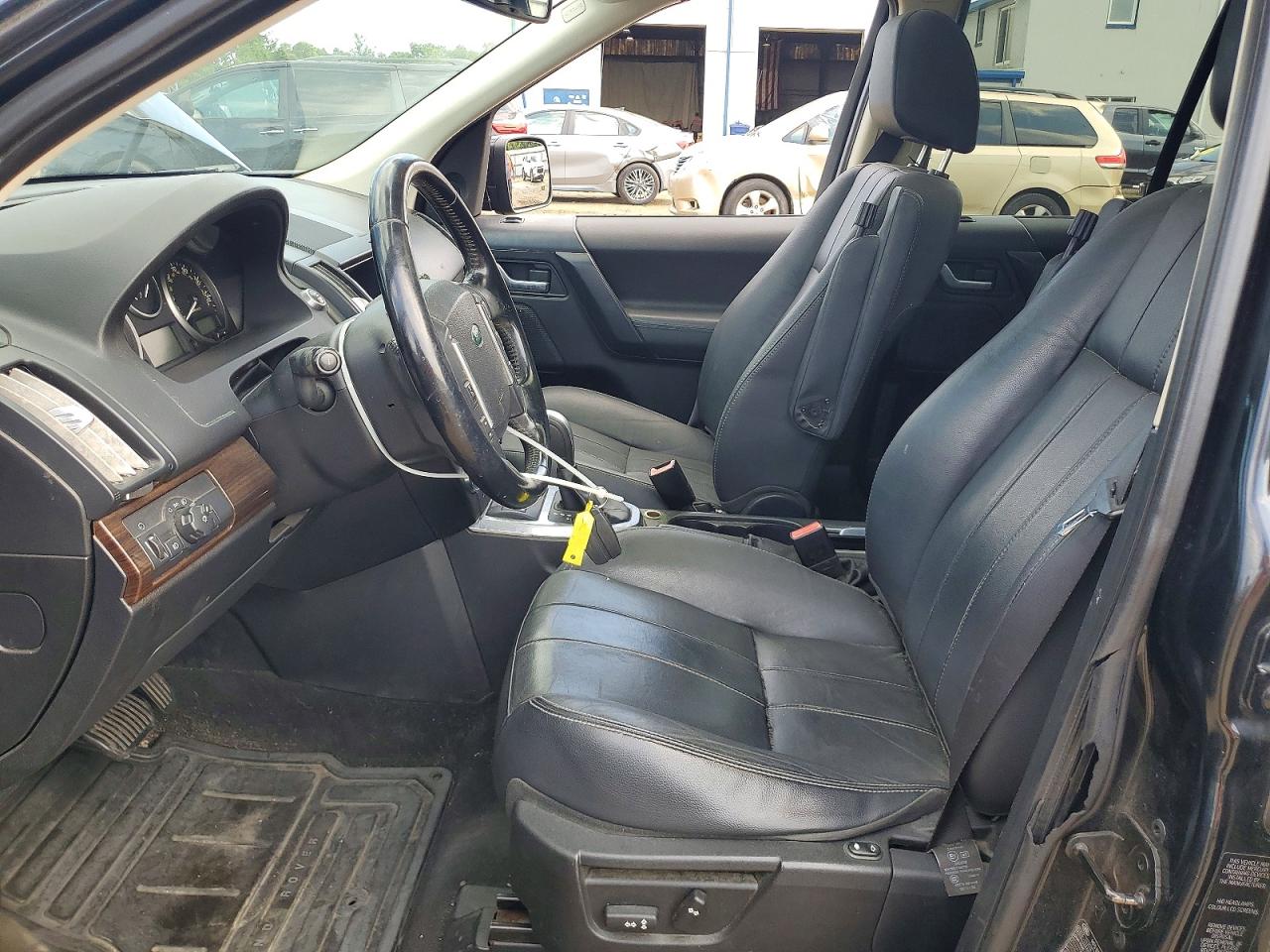 2012 LAND ROVER LR2
