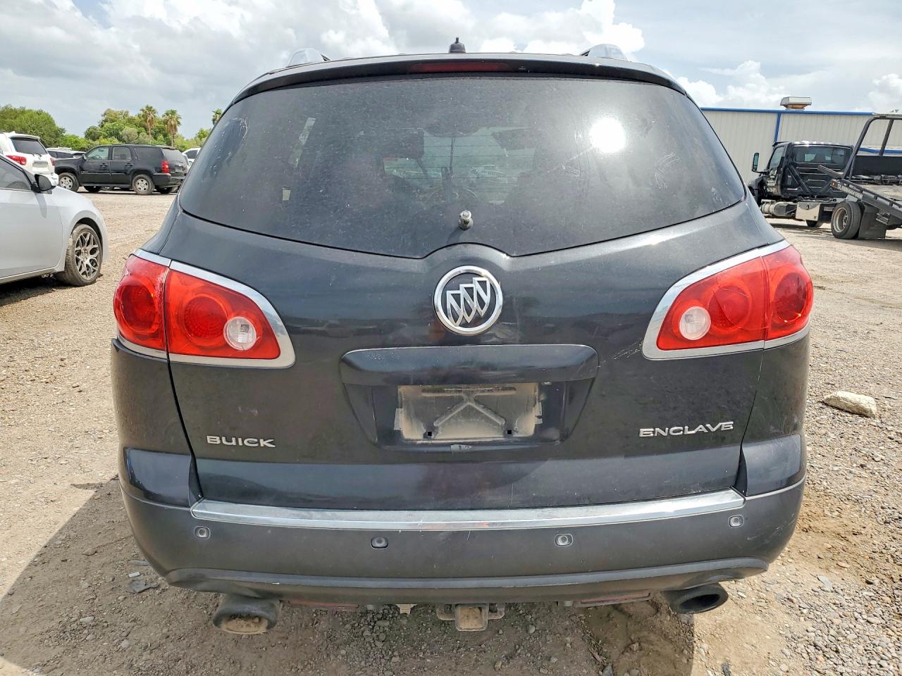 2011 BUICK ENCLAVE