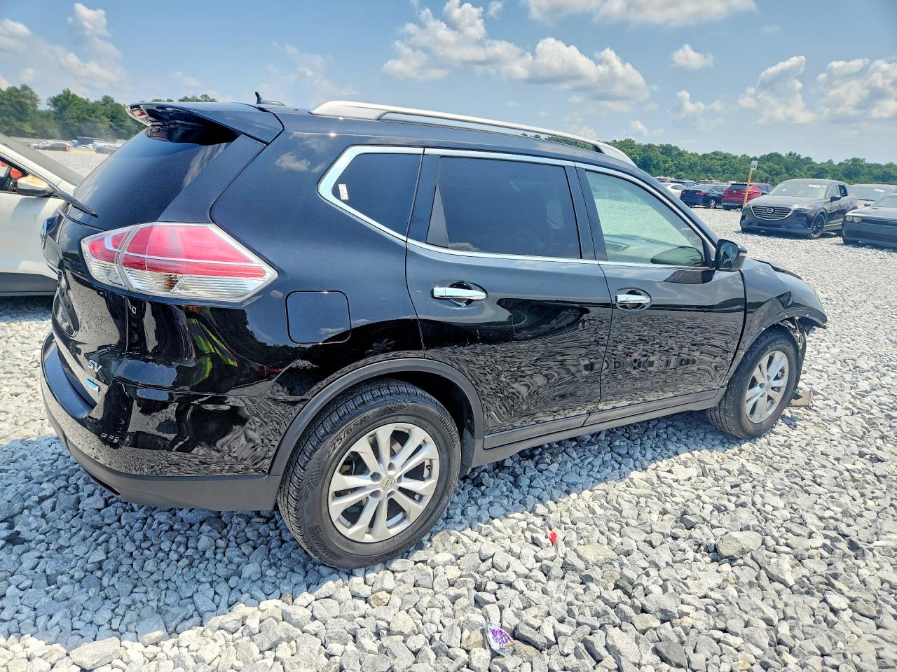 2014 NISSAN ROGUE