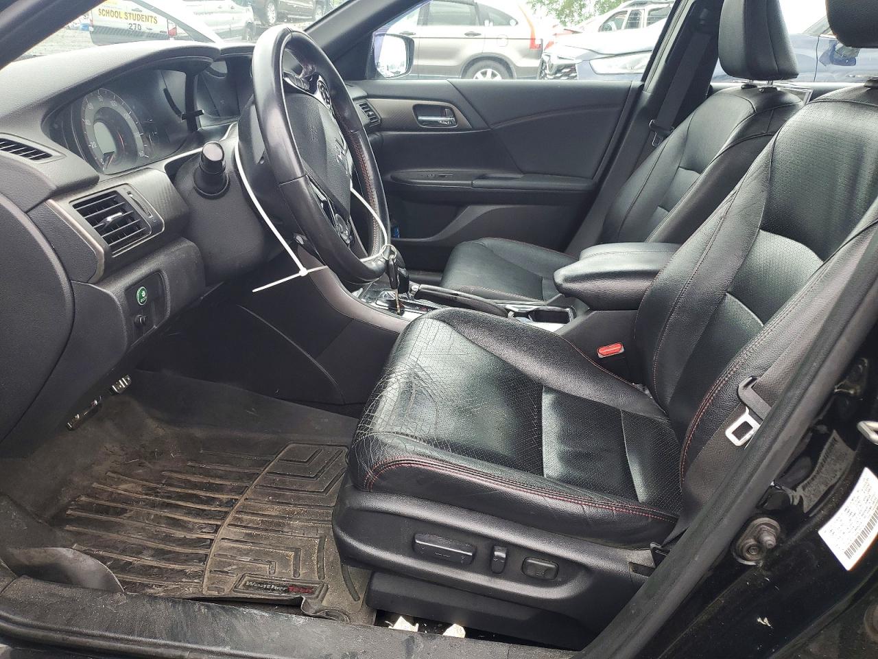 2017 HONDA ACCORD
