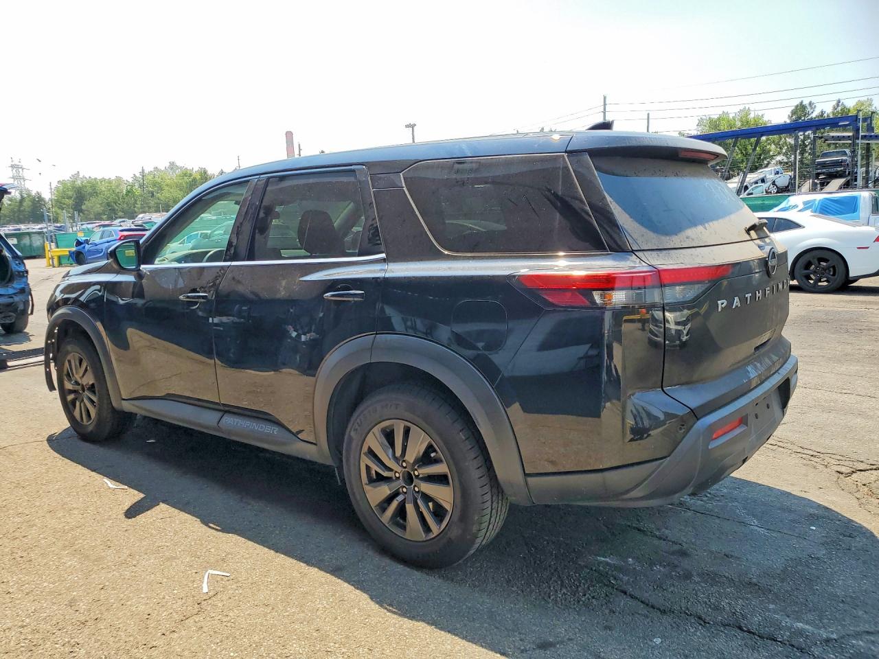 2022 NISSAN PATHFINDER