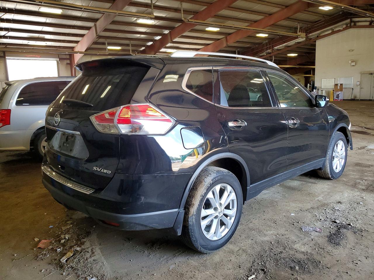 2015 NISSAN ROGUE