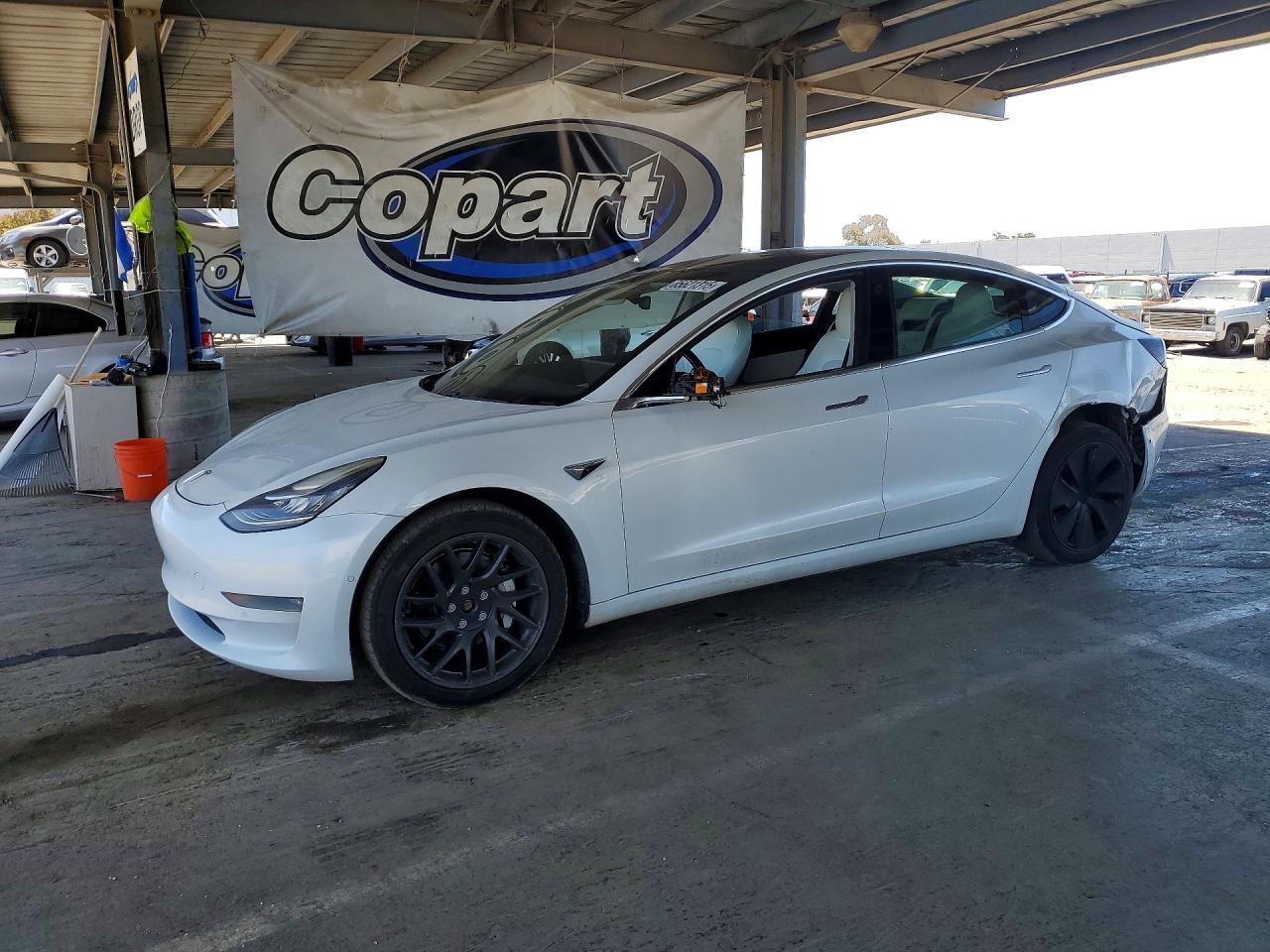 2019 TESLA MODEL 3