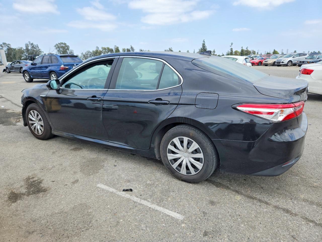 2020 TOYOTA CAMRY