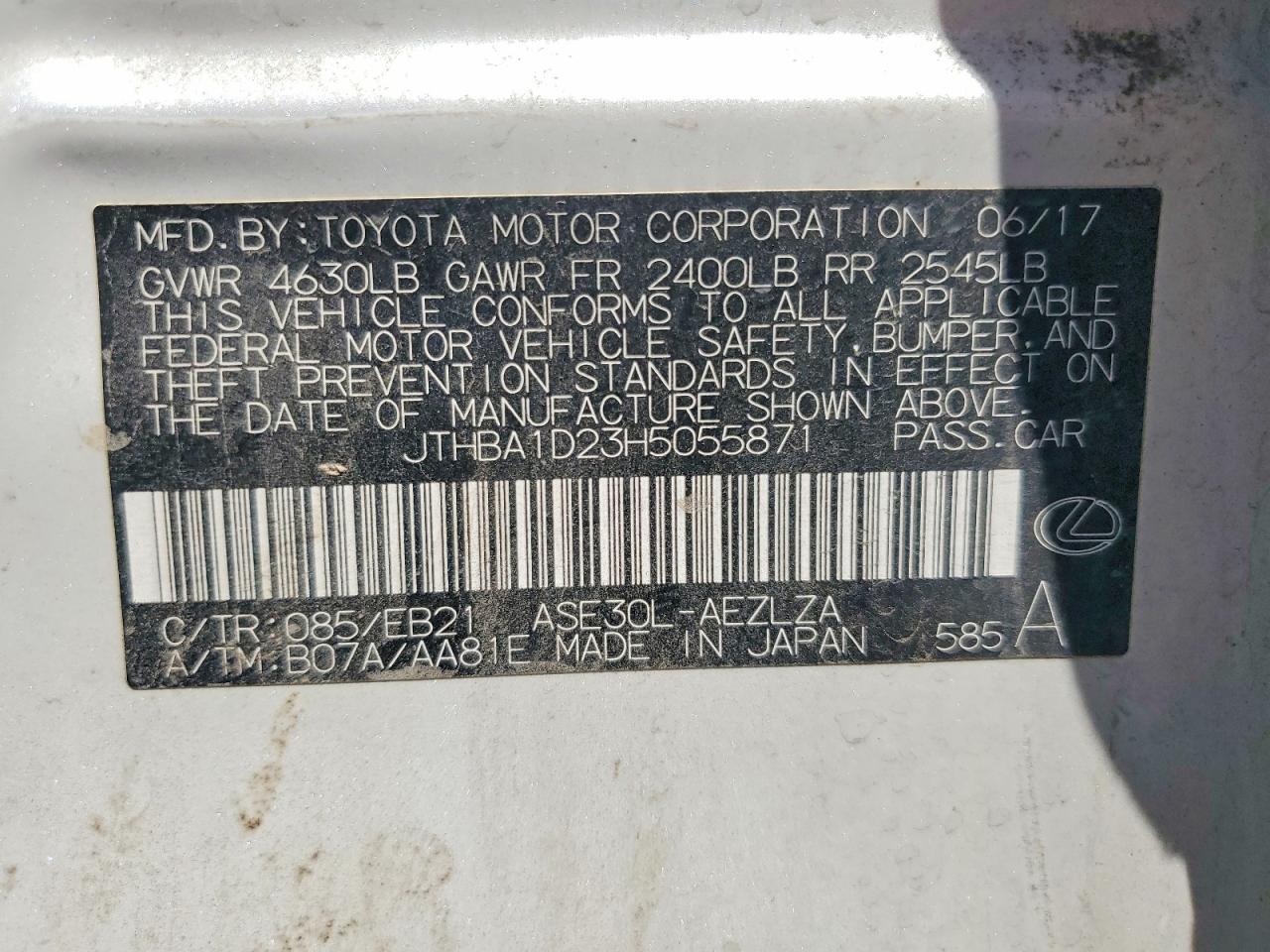 2017 LEXUS IS