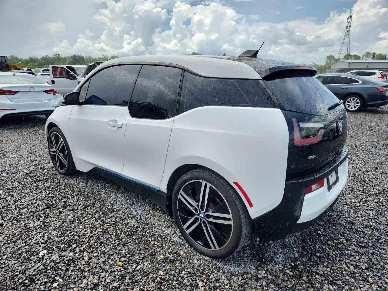 2015 BMW I SERIES