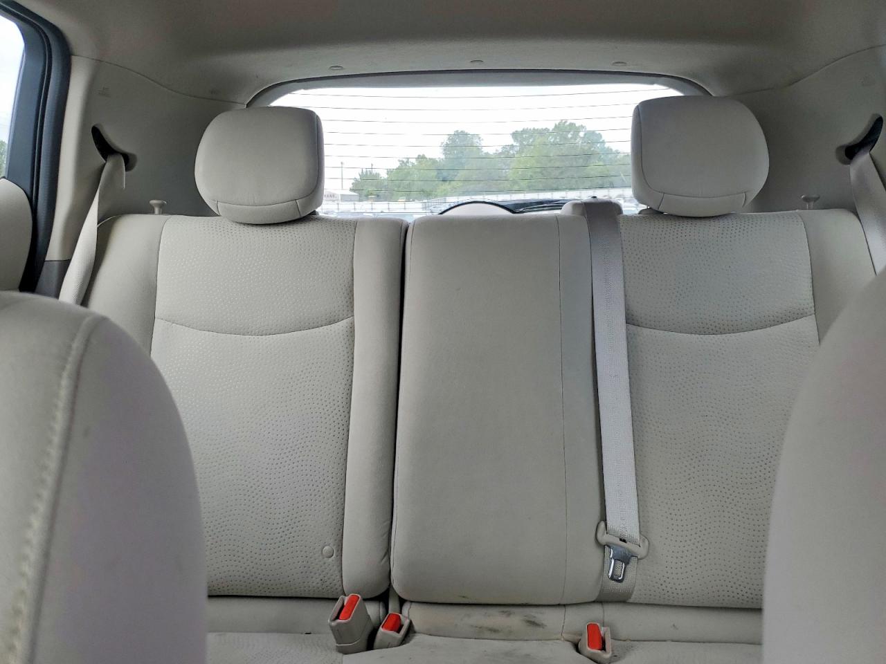 2015 NISSAN LEAF