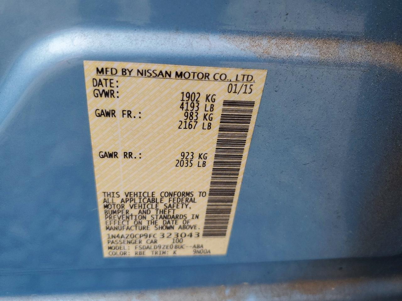 2015 NISSAN LEAF