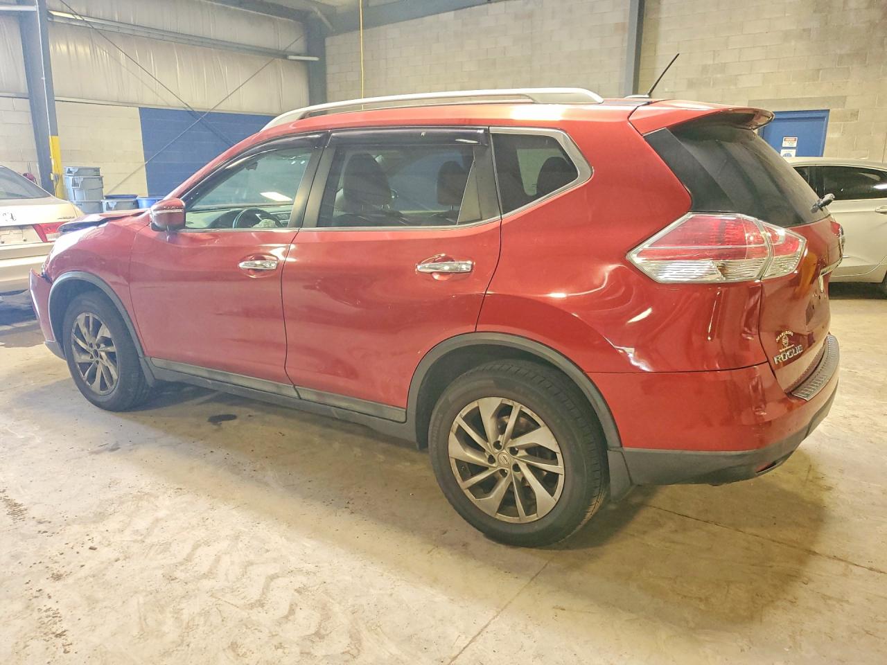 2015 NISSAN ROGUE