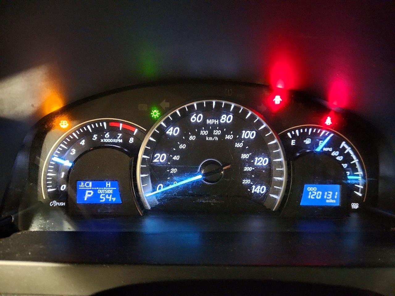 2012 TOYOTA CAMRY