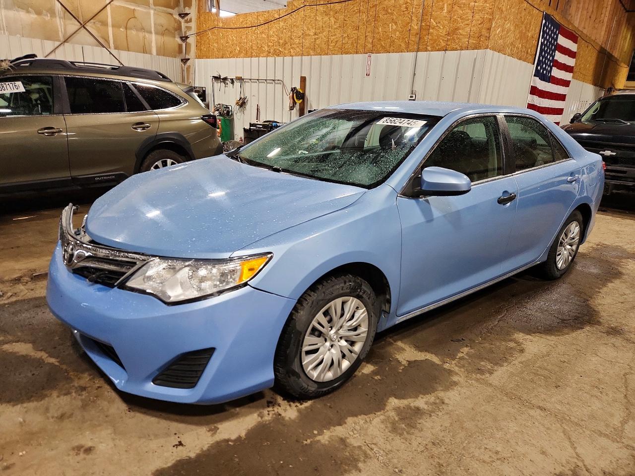 2012 TOYOTA CAMRY