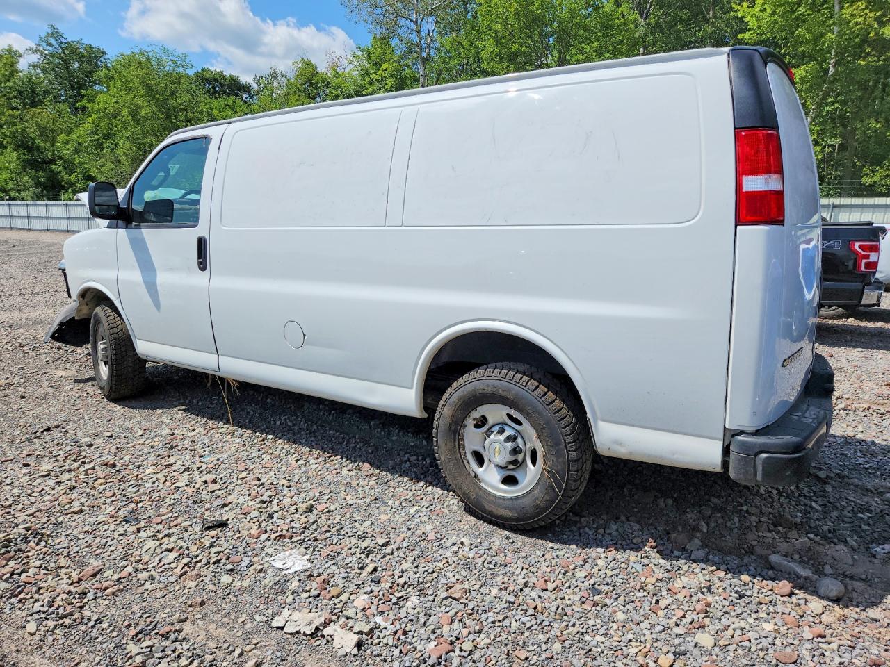 2023 CHEVROLET EXPRESS