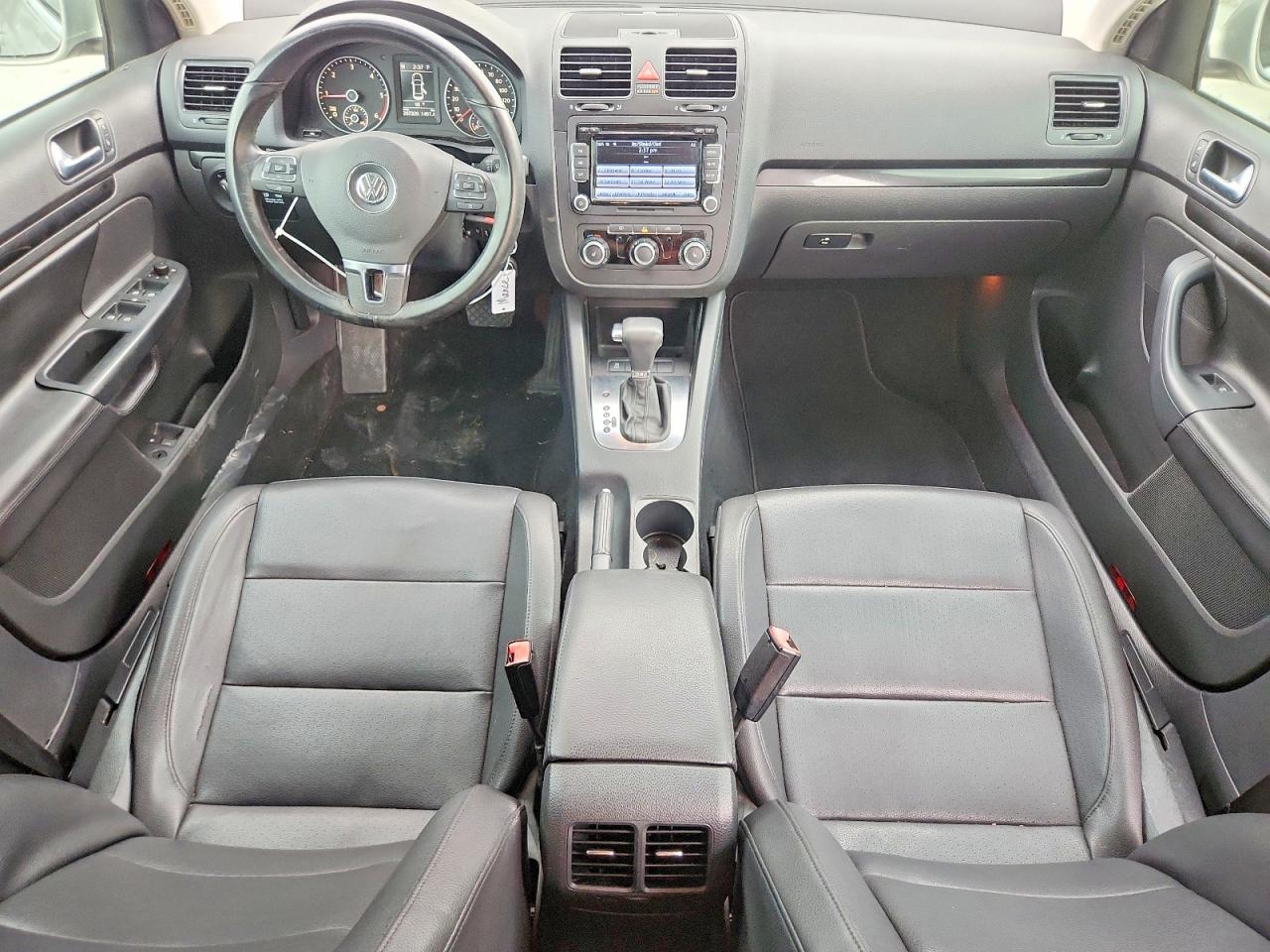 2010 VOLKSWAGEN JETTA
