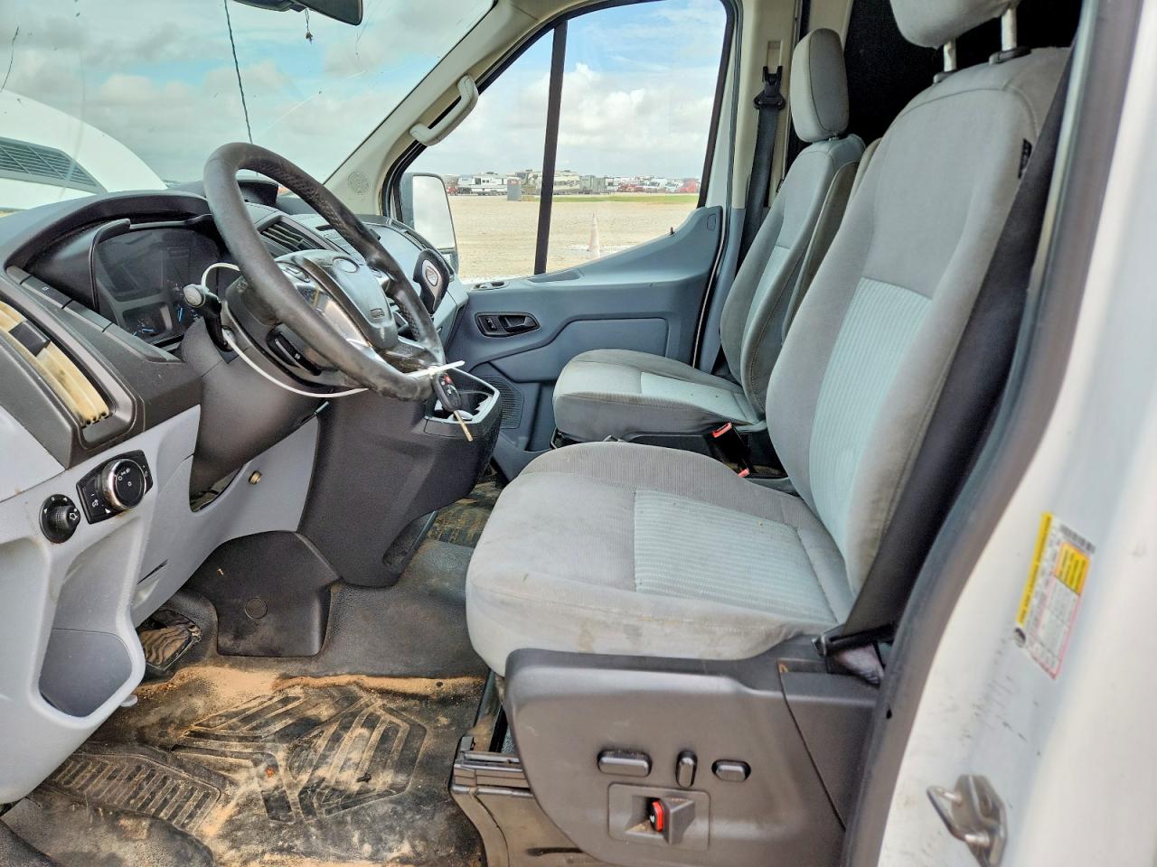 2017 FORD TRANSIT