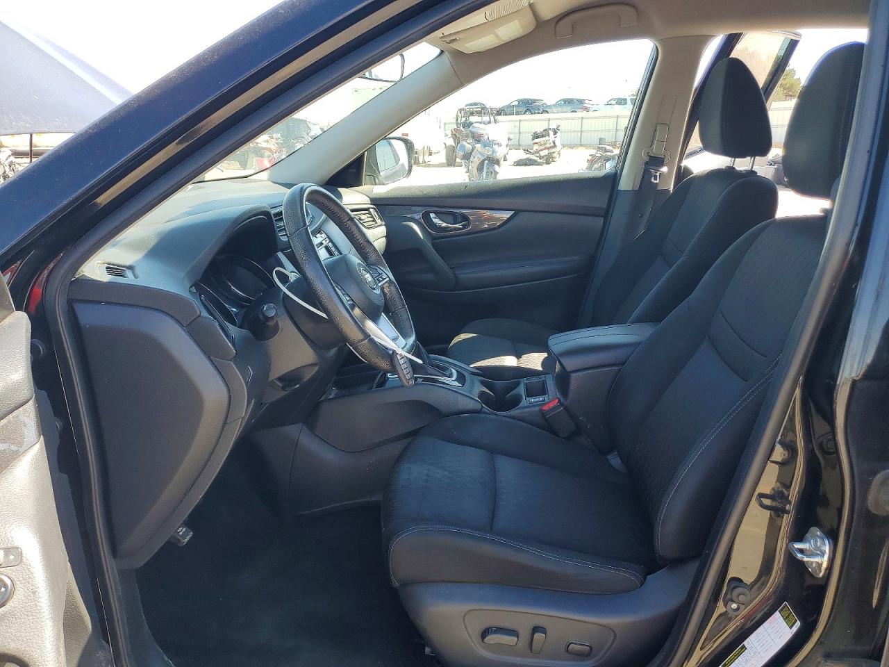 2019 NISSAN ROGUE