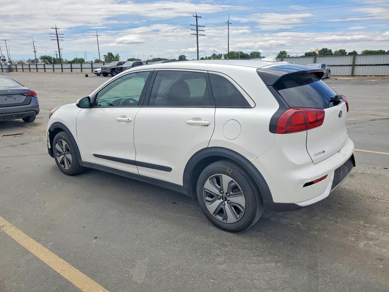 2017 KIA NIRO