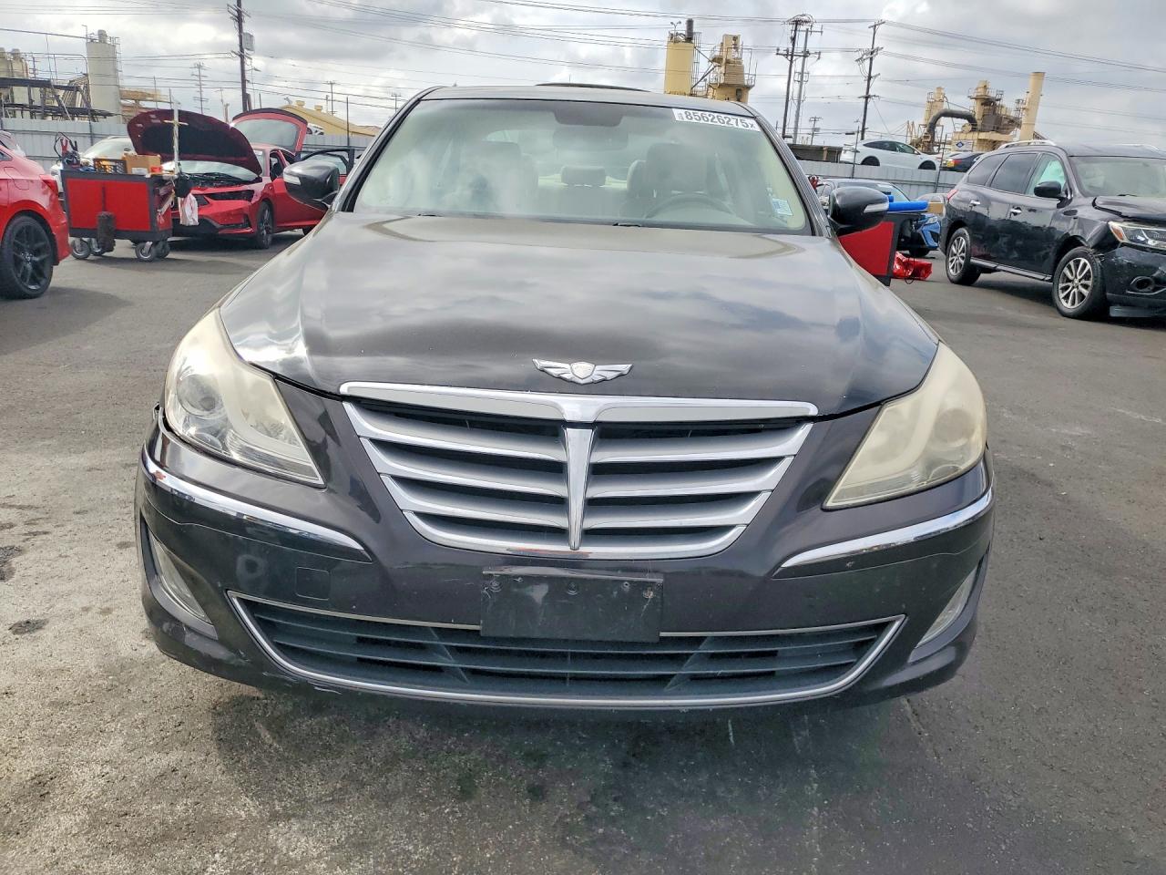2013 HYUNDAI GENESIS