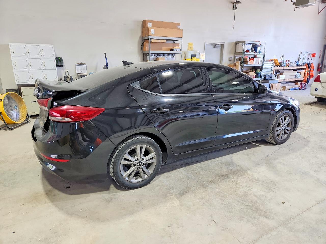 2017 HYUNDAI ELANTRA