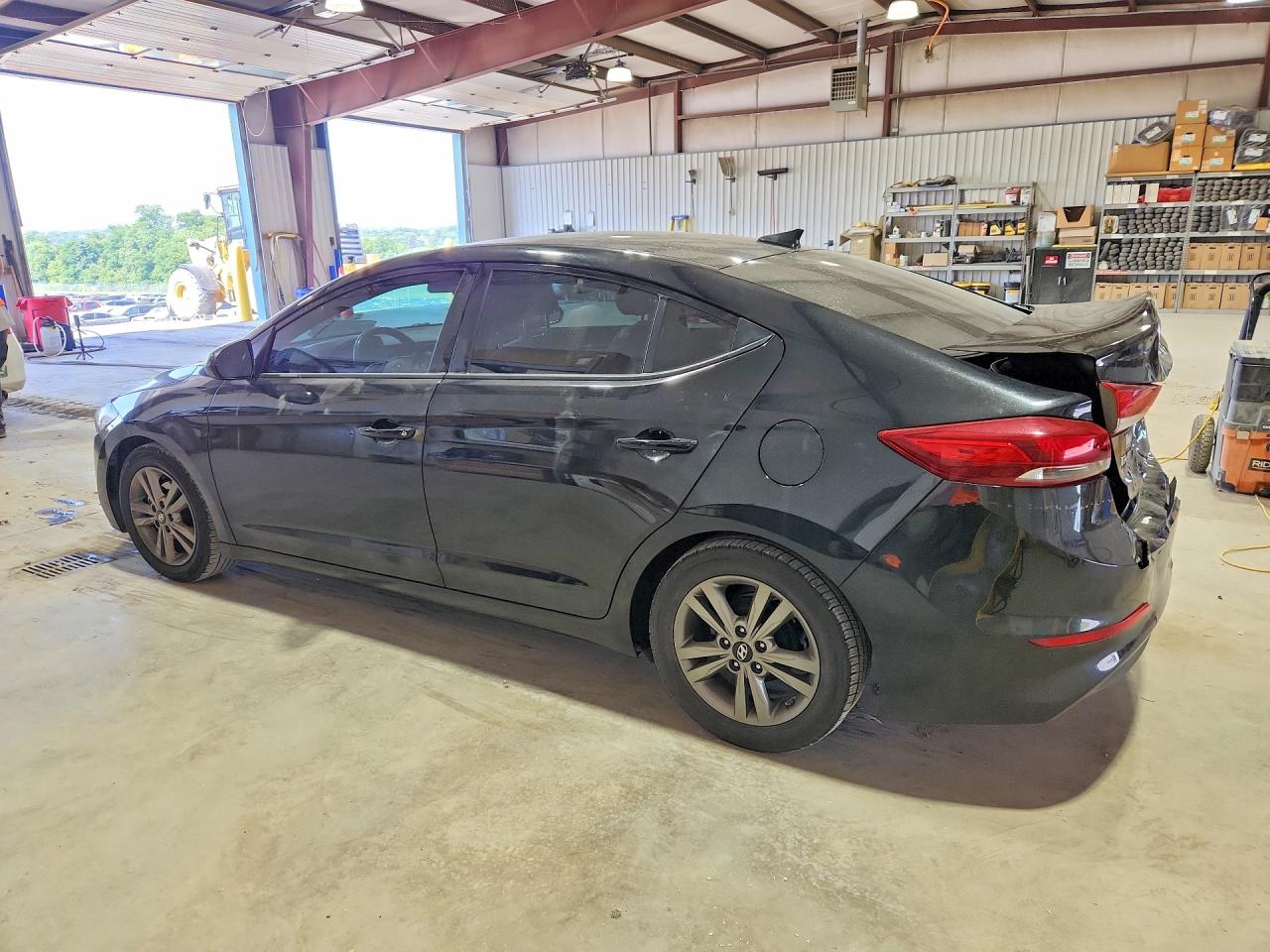 2017 HYUNDAI ELANTRA