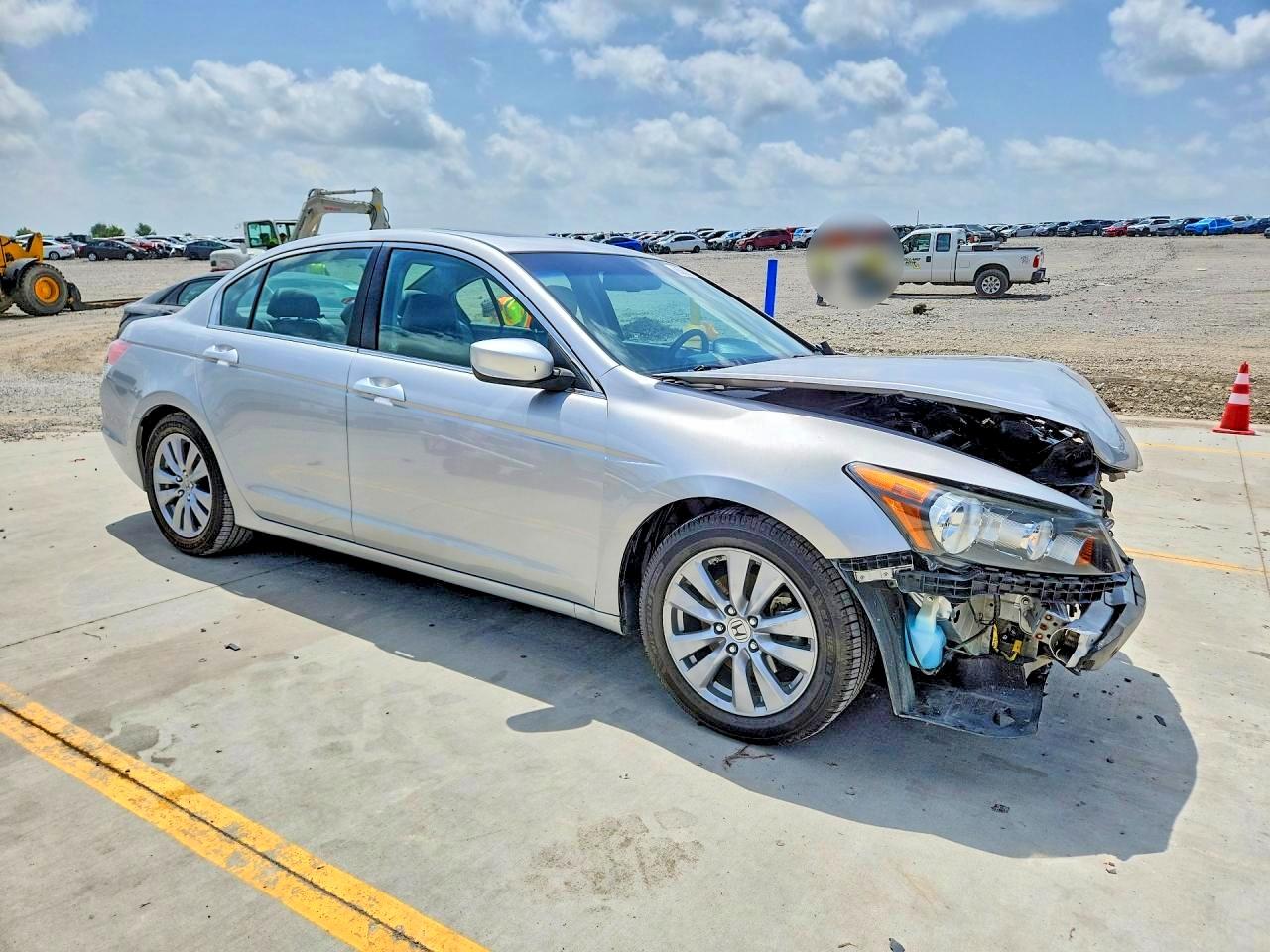 2012 HONDA ACCORD