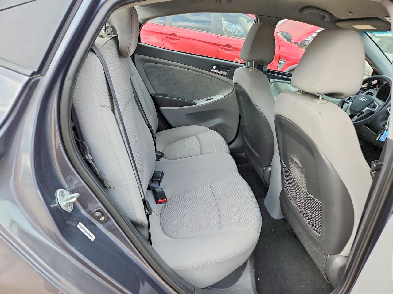 2012 HYUNDAI ACCENT