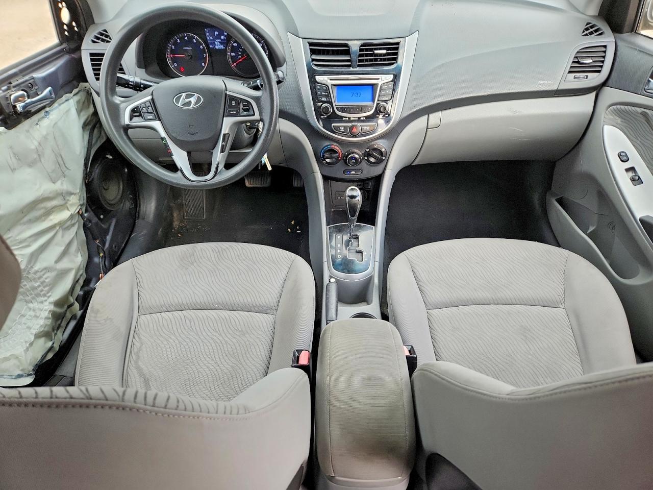2012 HYUNDAI ACCENT