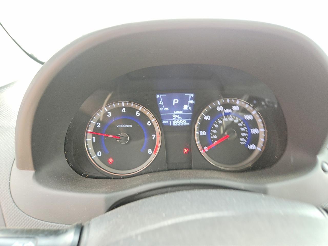 2012 HYUNDAI ACCENT